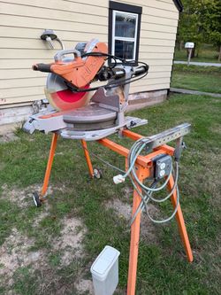 Ridgid Miter Saw with Rolling Stand