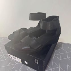 Velcro Strap Size 8.5 