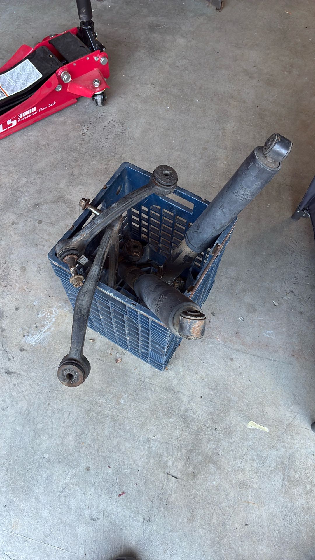 2015 GMC Sierra OEM upper Control Arms And Rear Shocks