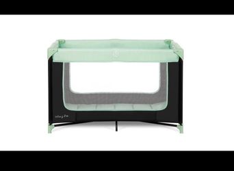 Dream On Me Zodiak Portable Play Yard With Carry Bag, Mint  Open box item  Inventory number: 101(contact info removed)