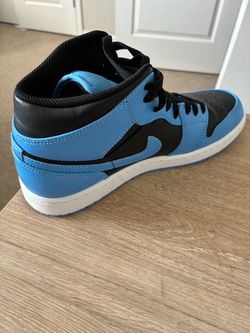 Jordan 1 Mid University Blue Black