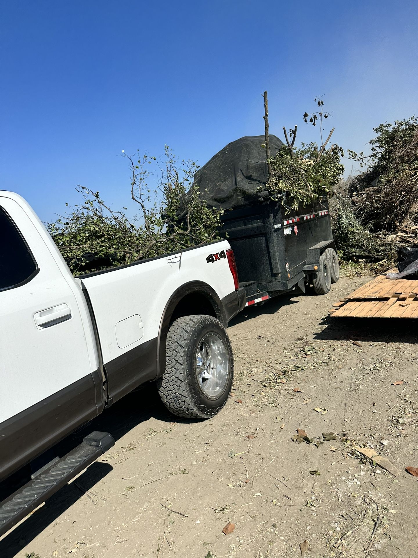 Dump Trailer