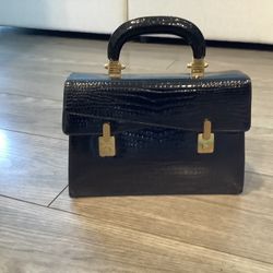 Prestige Alligator Look Handbag 