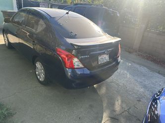 Nissan Versa 