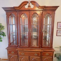 MUST SELL - Beautiful Lighted Cherry Wood China Cabinet 