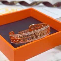 Hermes ladies bracelet