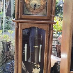 FREE NON-WORKING GRANDFATHERS CLOCK