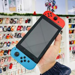 Nintendo Switch Neon