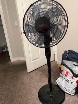 Better homes fan with remote
