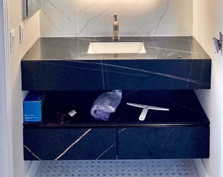 Floating Bath Vanity