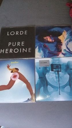 4 Used Vinyl By The Artist LORDE