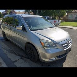 2007 Honda Oddessy Touring Loaded $3850.00