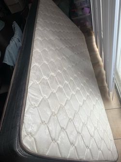 FREE TWIN SPRING MATTRESS
