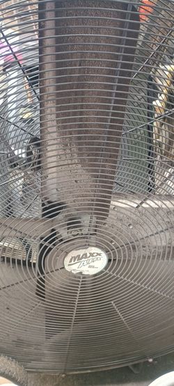 Max Air Indoor Fan 