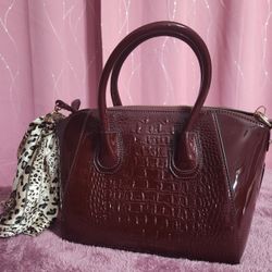 New David Jones Handbag With Adjustable Strap