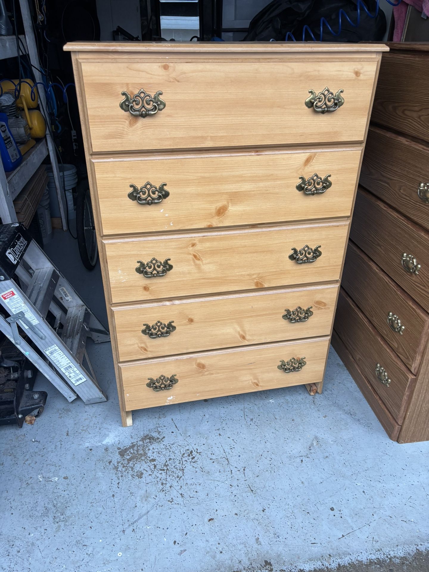 Drawer Dresser