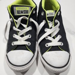 Converse Shoes Size 3
