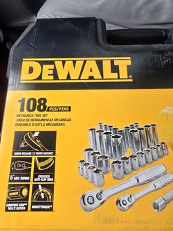 dewalt tool set
