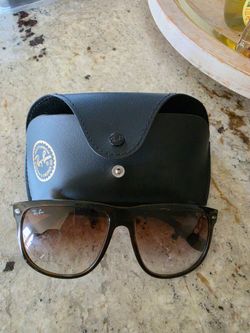 Ray-Ban RB4147 BOYFRIEND