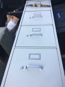 HON 4 Drawer Filing Cabinet