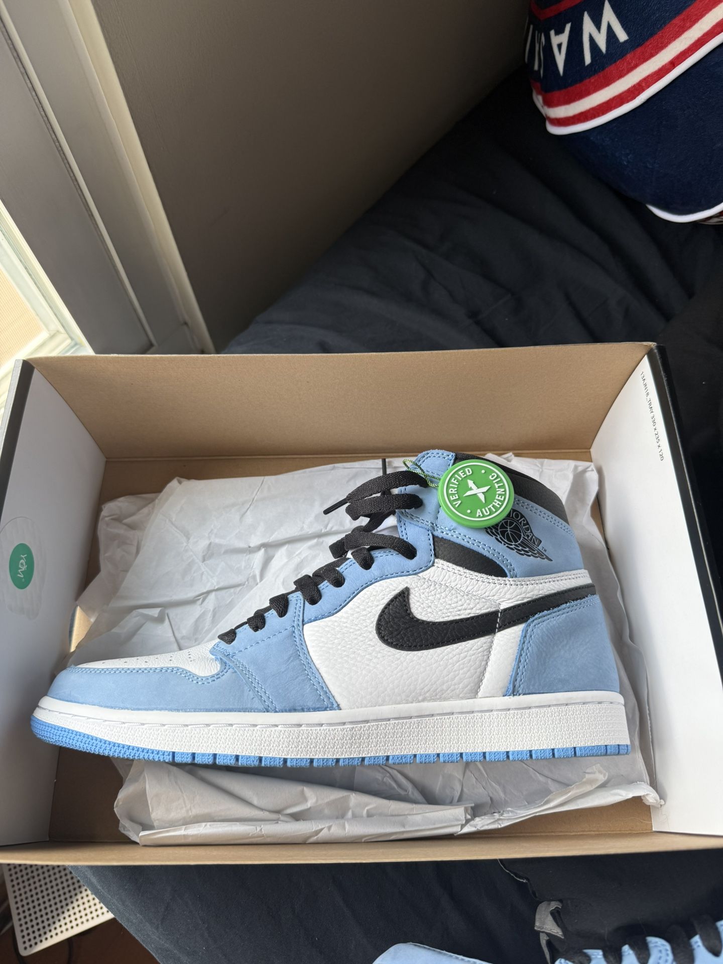 Jordan 1 University Blue Size 10.5