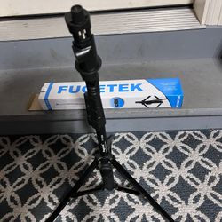 Unused Tripod Stand