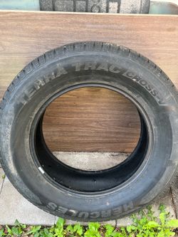 265/65/18 Tire