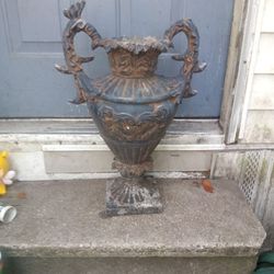 Flower Vase/Pot