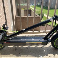 Electric Scooter Black S9 Pro-350W-19 Miles (19MPH)