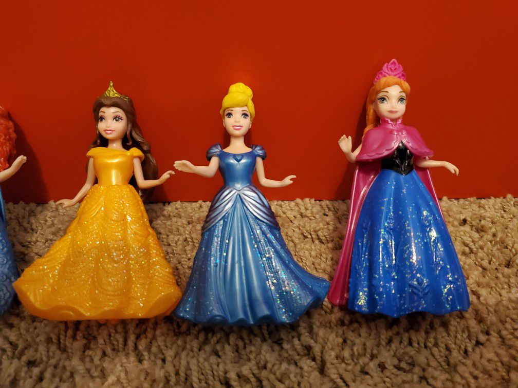 Disney Princess Clip Dress Dolls