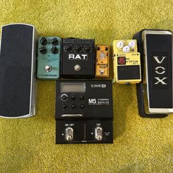 Guitar pedals