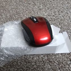 Experience Freedom: High-Quality Wireless Mouse for All Devices