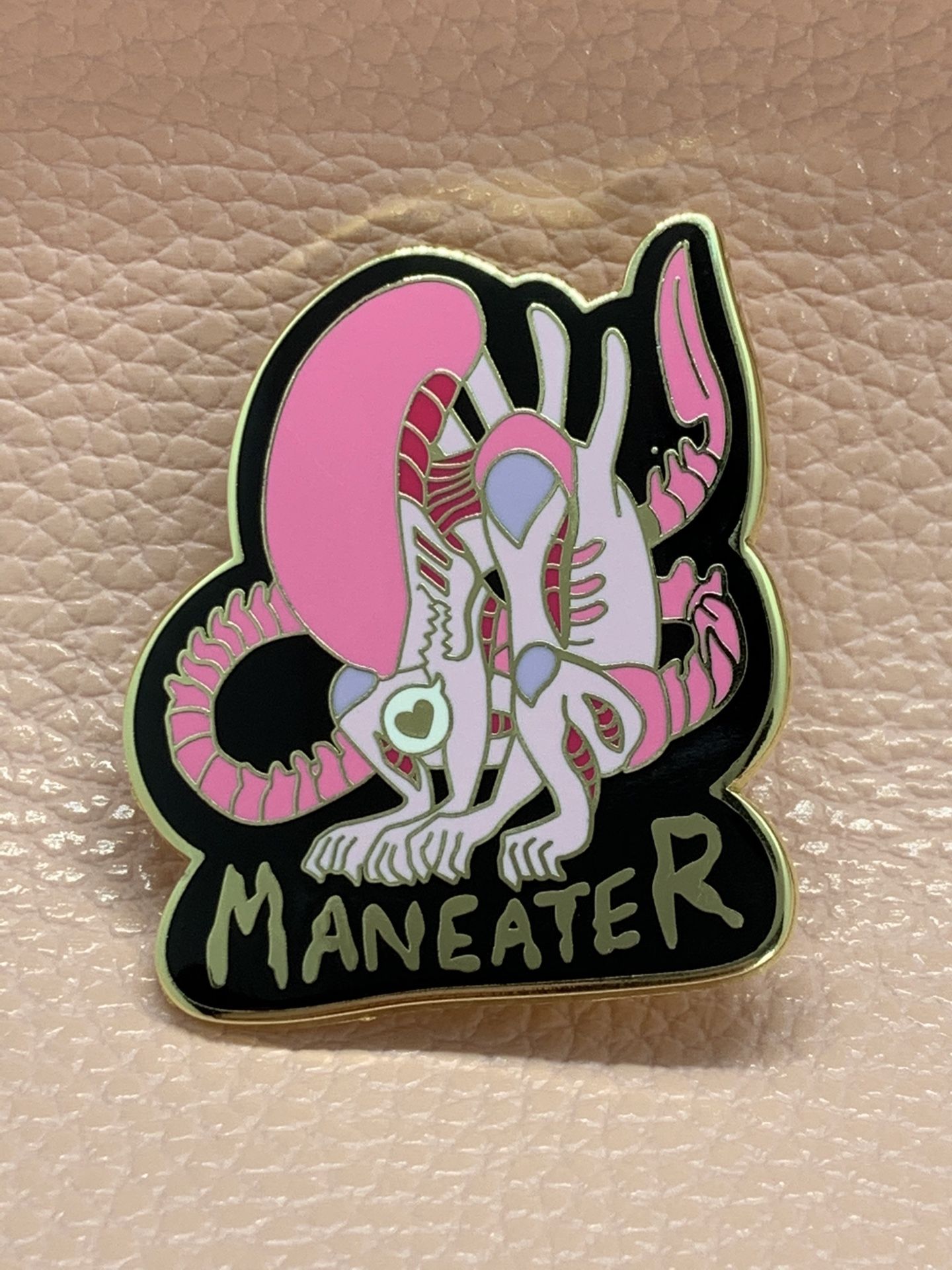 Pink Xenomorph Alien Enamel Pin Art Man-eater H.R. Giger Aliens Horror Movie Fashion