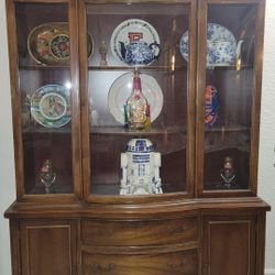China/ Display Cabinet