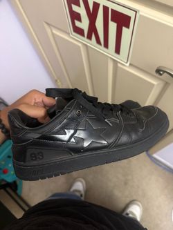 black bapestas size 8.5 men’s