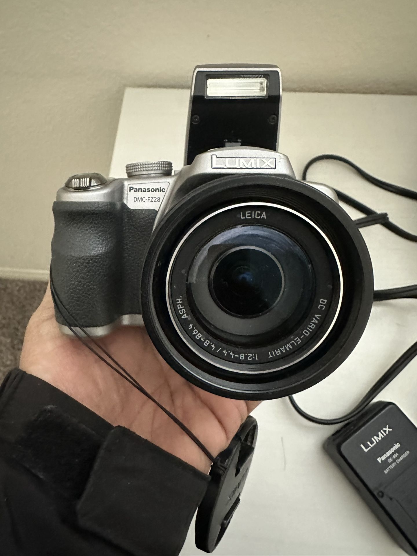 Panasonic Digital Compact Camera Comes With The Battery And Charger