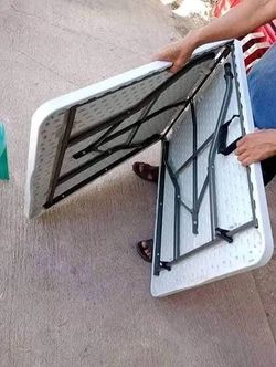 Folding tablet 4ft