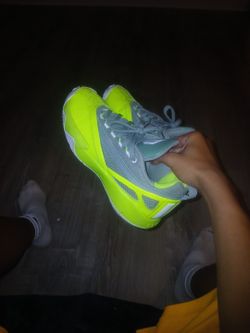 Dame 2 Good Condition Size 8 Men