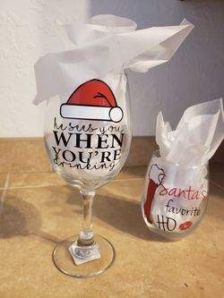 Santas Favorite Ho! Wine glass