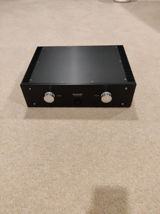 Lavardin IT Integrated Amplifier - MINT!!