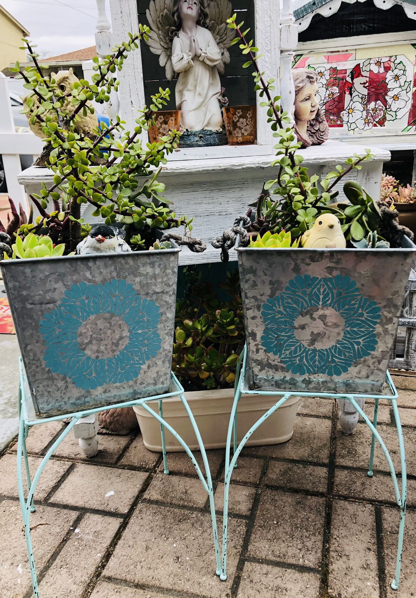 POTTED PLANTS WITH PLANT STANDS