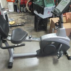 Used Schwinn 203 RECUMBENT BIKE ( Read The Description)