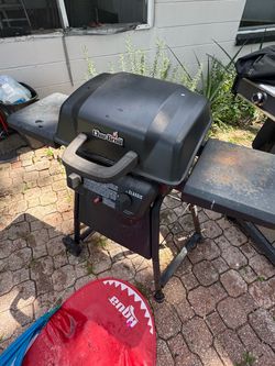 Gas grill
