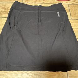 Kathmandu Women’s Black Nylon Skirt—Size 10
