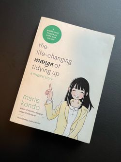 The Life-Changing Manga of Tidying Up - A magical story