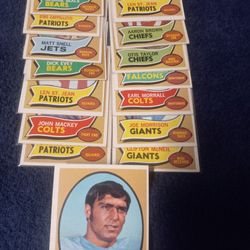 16 , 1970 Topps Football Cards,  Baseball Cards Basketball Cards 