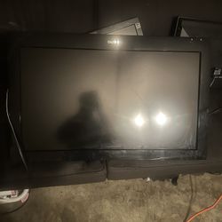 32 inch TV