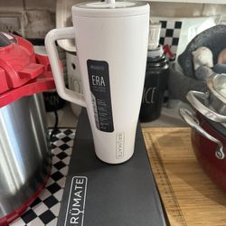 Brumate Tumbler 40 Oz Brand New 