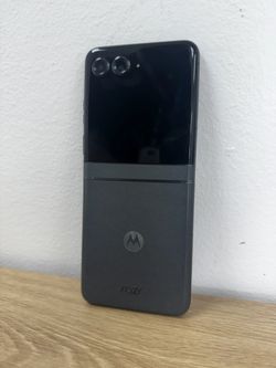 Motorola - razr 6.9" 2024 256GB (Unlocked) Fair Koala Gray
