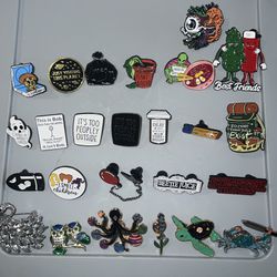 Enamel pins Lot Of 27